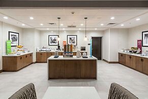 Hampton Inn & Suites Dallas East