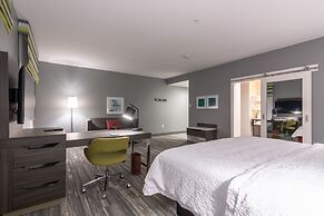 Hampton Inn & Suites Dallas East