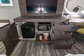 Hampton Inn & Suites Dallas East
