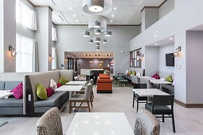 Hampton Inn & Suites Dallas East
