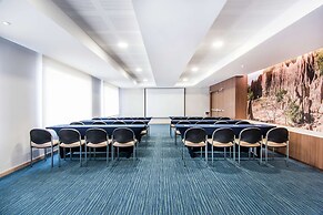 Hampton Inn by Hilton Cucuta