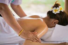 Triple Tree Beach Resort