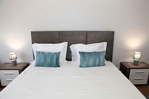 Apartments 33 Mae de Deus by Green Vacations