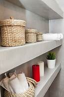 Perfect Modern Studio