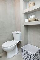 Perfect Modern Studio