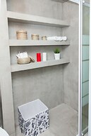 Perfect Modern Studio