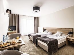 Mercure Wiazowna Brant