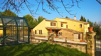 Colle Indaco Country House & Wellness