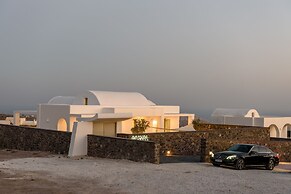 Samsara - Santorini Luxury Retreat