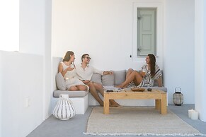 Samsara - Santorini Luxury Retreat