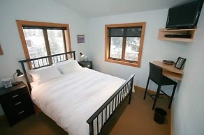 Condo 100 Yards to Gondola One by RedAwning