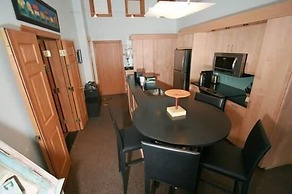 Condo 100 Yards to Gondola One by RedAwning