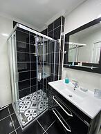Araz Suite House