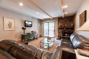 Condo with Outdoor Heated Pool and Free WiFi by RedAwning