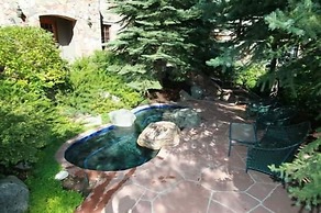 Townhome in Beaver Creek with Mountain View by RedAwning