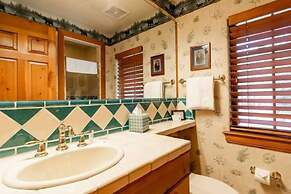 Townhome in Beaver Creek with Mountain View by RedAwning