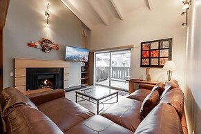 Condo with Hot Tub Free Garage Parking by RedAwning