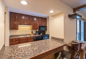 Breakaway West Condo with Easy Access to Ski Lifts by RedAwning