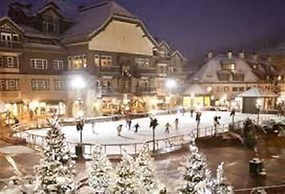 Townsend Place Ski-In Ski-Out Access Condo by RedAwning