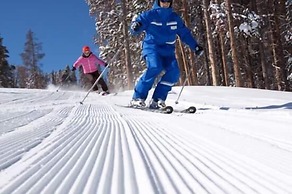 Townsend Place Ski-In Ski-Out Access Condo by RedAwning