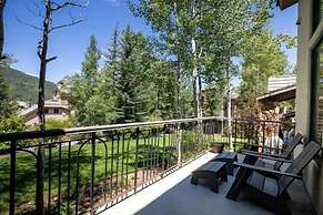 Ski-in Ski-out Townhome in Beaver Creek by RedAwning