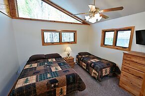 Sandy Shores 2 Bedroom Hotel Room by RedAwning