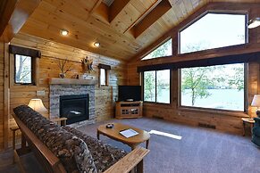 Sandy Shores 2 Bedroom Hotel Room by RedAwning