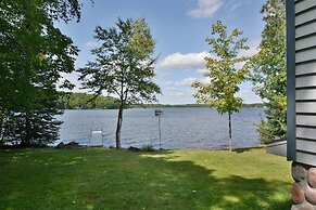 Sandy Shores 2 Bedroom Hotel Room by RedAwning