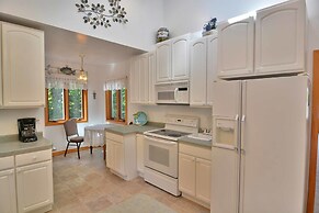 Sandy Shores 2 Bedroom Hotel Room by RedAwning