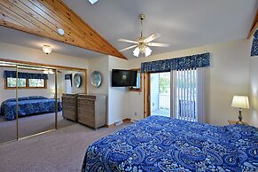 Sandy Shores 2 Bedroom Hotel Room by RedAwning