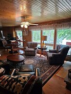 Butler's Bay Teal Lake 4 Bedroom Hotel Room by RedAwning