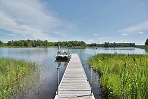 Namakagon Landing 4 Bedroom Home by RedAwning