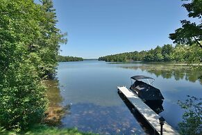 Serenity On Lake Owen 5 Bedroom Hotel Room by RedAwning