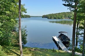 Serenity On Lake Owen 5 Bedroom Hotel Room by RedAwning