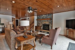 Peace Of Mind On Namakagon 5 Bedroom Hotel Room by RedAwning