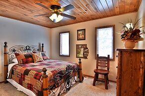 Peace Of Mind On Namakagon 5 Bedroom Hotel Room by RedAwning