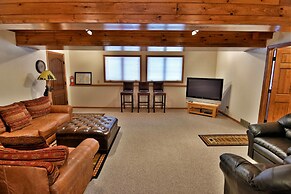 Peace Of Mind On Namakagon 5 Bedroom Hotel Room by RedAwning