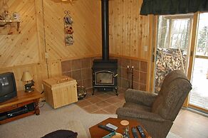 Taylor Lake Point 3 Bedroom Hotel Room by RedAwning