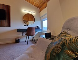 The Dorset Golf Hotel