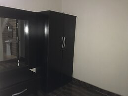 Ritz-Carinton Suites