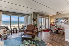 Beach Condo with Spectacular Panoramic Oceanfront Views Free WiFi by R