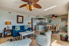 End Unit Oceanside Condo with Spectacular Ocean View from Living Area 