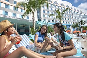 Universal's Endless Summer Resort - Surfside Inn and Suites