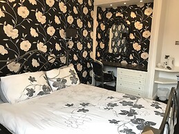 The Kings Head Hotel