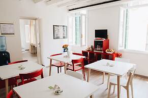 Ca' Garibaldi Rooms