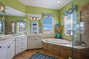 Sunkissed 3 Bedroom Townhouse by RedAwning