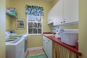 Sunkissed 3 Bedroom Townhouse by RedAwning