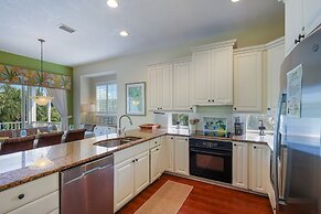 Sunkissed 3 Bedroom Townhouse by RedAwning