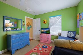 Sunkissed 3 Bedroom Townhouse by RedAwning