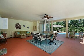 Sunkissed 3 Bedroom Townhouse by RedAwning